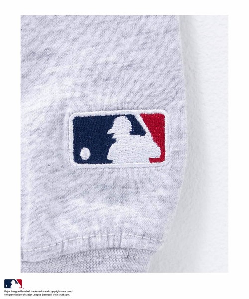 MLB(メジャーリーグベースボール)の「MLB / メジャーリーグベースボール ツイルワッペン ロングスリーブTシャツ(Tシャツ/カットソー・メンズ・ナチュラル/ホワイト/ブラック/ネイビー/アッシュグレー・L/XL/M)」の18枚目の写真