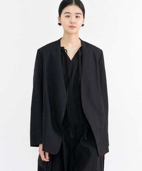 IRENISA 21SS ノーカラージャケット ブラック イレニサのノーカラーブルゾン | HUES 福岡セレクトショップ