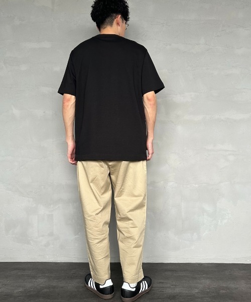 LACOSTE（ラコステ）の「[LACOSTE/ラコステ] ヘビーウェイト ロゴプリントＴシャツ（Tシャツ/カットソー・レディース・ブラック/ホワイト/キナリ/シルバー・2/3/4）」の13枚目の写真