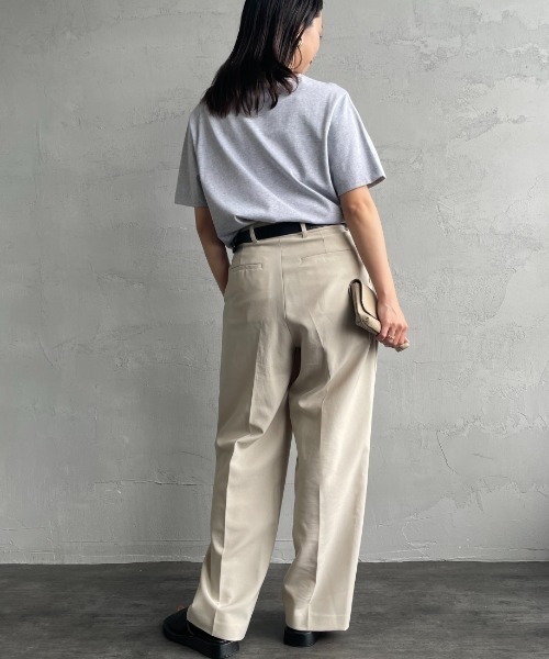 LACOSTE（ラコステ）の「[LACOSTE/ラコステ] ヘビーウェイト ロゴプリントＴシャツ（Tシャツ/カットソー・レディース・ブラック/ホワイト/キナリ/シルバー・2/3/4）」の17枚目の写真