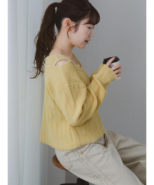 ehka sopo(エヘカソポ)の「レイヤード風ニットプルオーバー(ニット/セーター・レディース・イエロー/キナリ/グレー・F)」の5枚目の写真