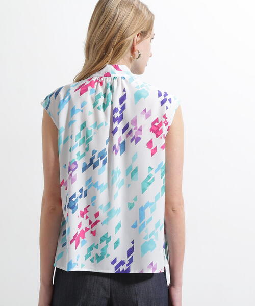 PINKY&DIANNE（ピンキーアンドダイアン）の「◆カラーハウンドトゥースプリントリボンブラウス（シャツ/ブラウス・レディース・ホワイト系その他2・38）」の13枚目の写真