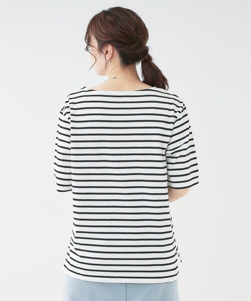 SHOO・LA・RUE（シューラルー）の「【洗える/S-LL/綿100％】5分袖ボートネックトップス（Tシャツ/カットソー・レディース・ブラック系2/グリーン系3/ネイビー系2/ホワイト・01/02/03/04）」の10枚目の写真
