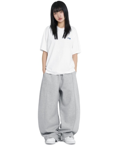 気質アップ STITCHED OY/オーワイ』 WIDE SWEATPANTS/ステッチド VOLUME パンツ