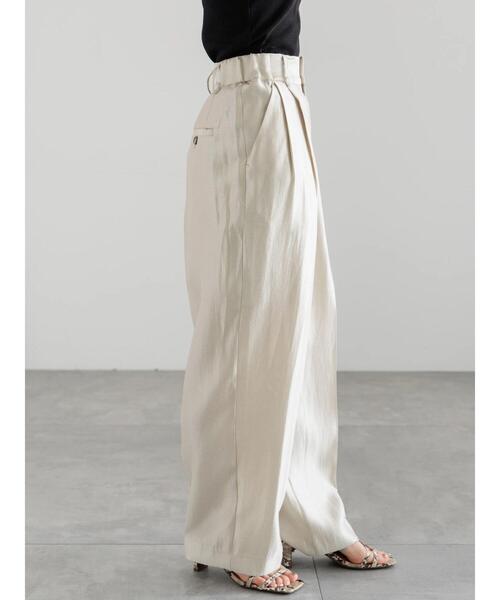 Te chichi(テチチ)の「シャイニー2タックパンツ(その他パンツ・レディース・チャコールグレー/ベージュ/シルバーグレー・F)」の19枚目の写真