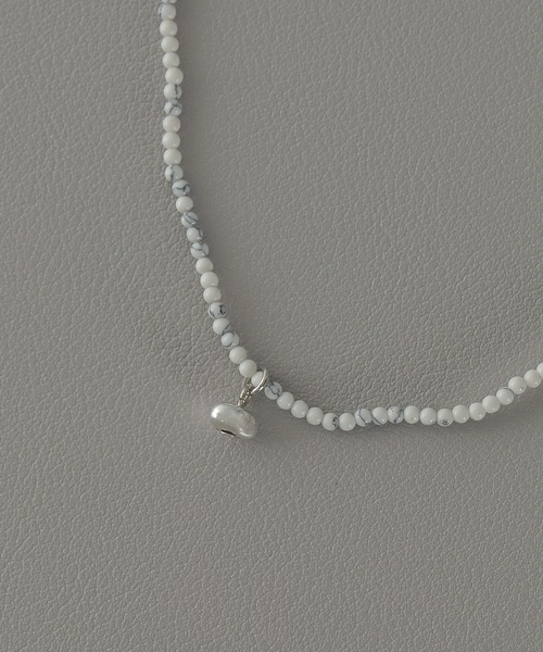 voov（ブーブ）の「ビーズ ショート ネックレス（ネックレス・レディース・ブルー系その他/ブラック/ホワイト/ピンク・フリー）」の15枚目の写真