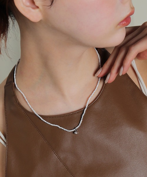 voov（ブーブ）の「ビーズ ショート ネックレス（ネックレス・レディース・ブルー系その他/ブラック/ホワイト/ピンク・フリー）」の5枚目の写真