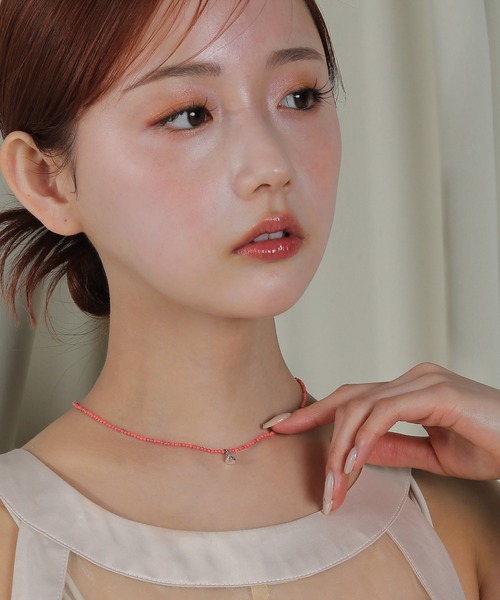 voov（ブーブ）の「ビーズ ショート ネックレス（ネックレス・レディース・ブルー系その他/ブラック/ホワイト/ピンク・フリー）」の11枚目の写真