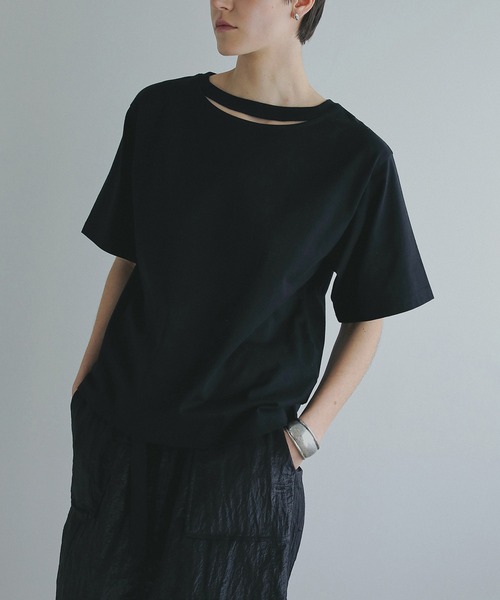 セール】SLIT NECK CUT TOPS（Tシャツ/カットソー）｜MANOF