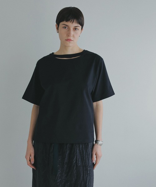 MANOF(マノフ)の「SLIT NECK CUT TOPS(Tシャツ/カットソー・レディース・ホワイト/オレンジ/ブラック・FREE)」の13枚目の写真