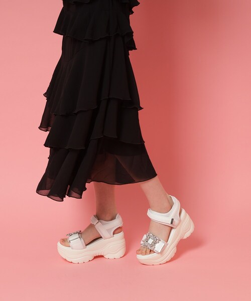 cs T&P(シーエスティーアンドピー)の「厚底ビジューバックルサンダル(サンダル・レディース・ブラック/ホワイト・S/M/L/LL)」の15枚目の写真