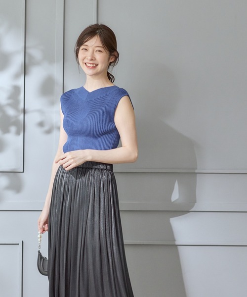 12Twelve Agenda(トゥエルブ アジェンダ)の「前後2wayドライタッチノースリーブリブニットプルオーバー(ニット/セーター・レディース・ブラック/ブルー/ライトグレー/オフホワイト・M)」の18枚目の写真