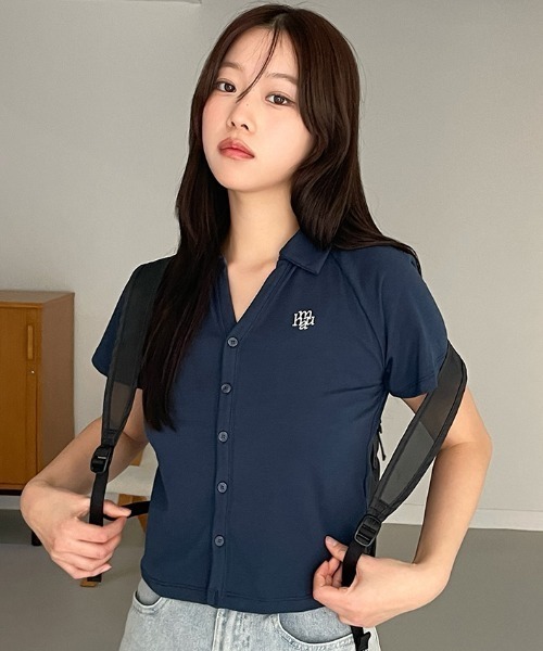 カーディガン A'GEM/9 × .kom 「muah muah/ムーアムーア」OPEN COLLAL LOGO HALF CARDIGAN/オープン カーディガン A'GEM/9 × .kom 「muah muah/ムーアムーア」OPEN