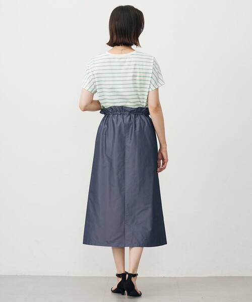 J.PRESS Ladies(J.プレス レディス)の「【洗える】シャンブレータフタ ナロー スカート(スカート・レディース・ダルブルー系/黄土色系/ブラック系・XS/S)」の8枚目の写真