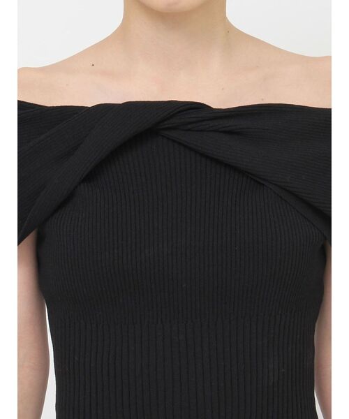 MURUA（ムルーア）の「オフショルダーツイストニット（ニット/セーター・レディース・オレンジ/ブラック・FREE）」の21枚目の写真