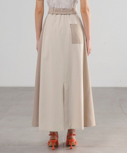 UNITED TOKYO(ユナイテッドトウキョウ)の「リメイクライクフレアスカート|ウォッシャブル/秋服(スカート・レディース・ベージュ/グリーン・1/2)」の7枚目の写真