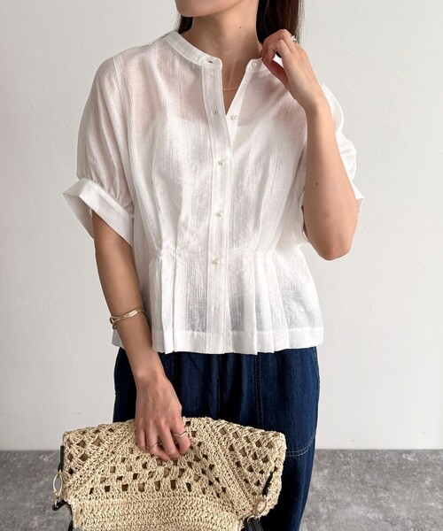 fredy emue（フレディエミュ）の「クロップドハーフスリーブブラウス（シャツ/ブラウス・レディース・サックスブルー/チャコールグレー/オフホワイト/ベージュ・38）」の18枚目の写真