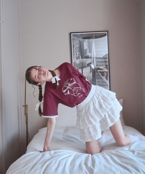 Lovilyn(ラヴィリン)の「ビンテージリボンプリントTシャツ(Tシャツ/カットソー・レディース・レッド/チャコールグレー・FREE)」の19枚目の写真