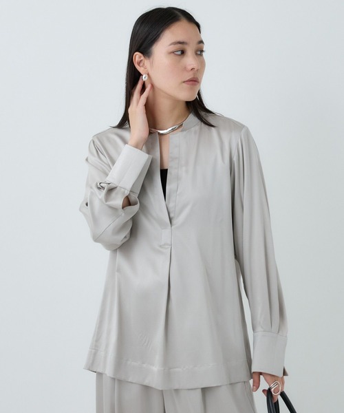 Chaos（カオス）の「Chaos(カオス)/モーラスタンドスキッパーブラウス　【セットアップ可】（シャツ/ブラウス・レディース・アイボリー/ダークブラウン系/チャコール/グレー系その他・FREE）」の2枚目の写真