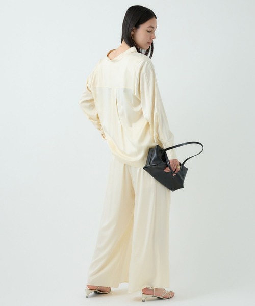 Chaos（カオス）の「Chaos(カオス)/モーラスタンドスキッパーブラウス　【セットアップ可】（シャツ/ブラウス・レディース・アイボリー/ダークブラウン系/チャコール/グレー系その他・FREE）」の17枚目の写真