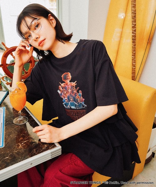 tシャツ 「STRANGER THINGS」コラボ サイドフリルTシャツ レディース niko and… tシャツ 「STRANGER THINGS」コラボ サイドフリルT