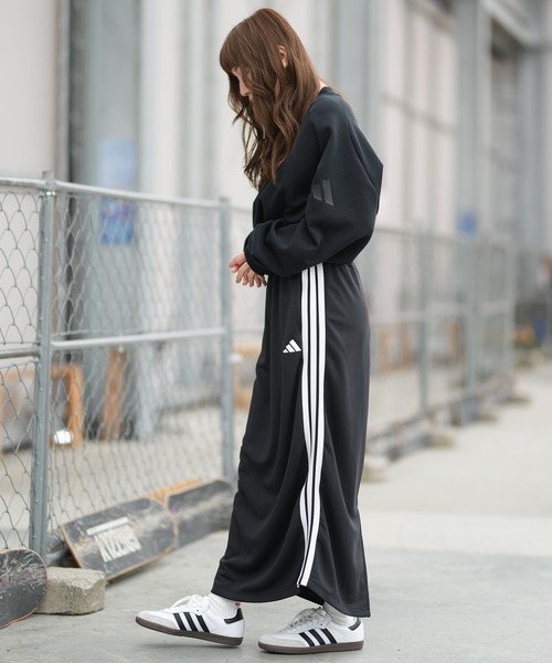 adidas（アディダス）の「adidas/アディダス ロングスカート Iライン