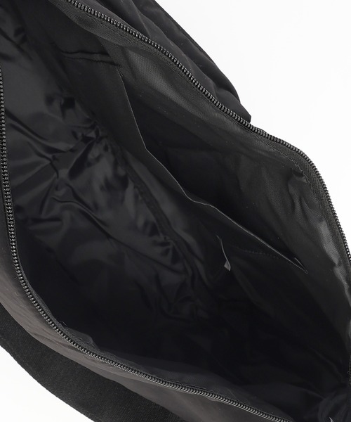 Lace Ladies（レースレディース）の「ソリッドカラー 多ポケット スクエア ソフト ショルダーバッグ（ショルダーバッグ・レディース・ブルー/ブラック/アイボリー/パープル/ピンク・FREE）」の10枚目の写真