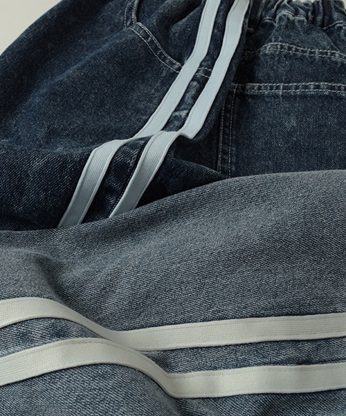 GLAZOS（グラソス）の「【SKIT0LY】デニムラインパンツ（デニムパンツ・キッズ・ライトブルー/ダークブルー・130cm/110cm/100cm/120cm）」の8枚目の写真