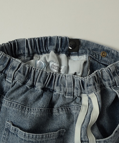 GLAZOS（グラソス）の「【SKIT0LY】デニムラインパンツ（デニムパンツ・キッズ・ライトブルー/ダークブルー・130cm/110cm/100cm/120cm）」の11枚目の写真
