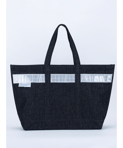 WEEKEND(ER)(ウィークエンダー)の「【WEEKENDER/ウィークエンダー】 SAFETY DENIM TOTE/デニム/トートバッグ旅行/デイリーユース【WEB限定】(バックパック/リュック・メンズ・ブルー/ブラック/ダークネイビー・フリー)」の6枚目の写真