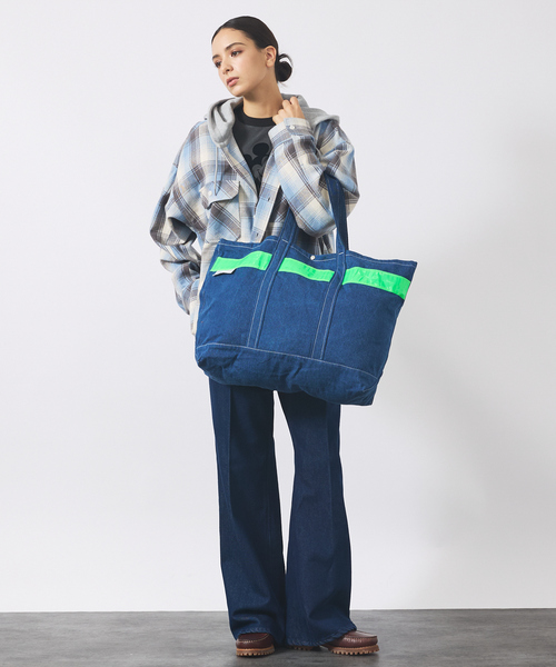 WEEKEND(ER)(ウィークエンダー)の「【WEEKENDER/ウィークエンダー】 SAFETY DENIM TOTE/デニム/トートバッグ旅行/デイリーユース【WEB限定】(バックパック/リュック・メンズ・ブルー/ブラック/ダークネイビー・フリー)」の10枚目の写真