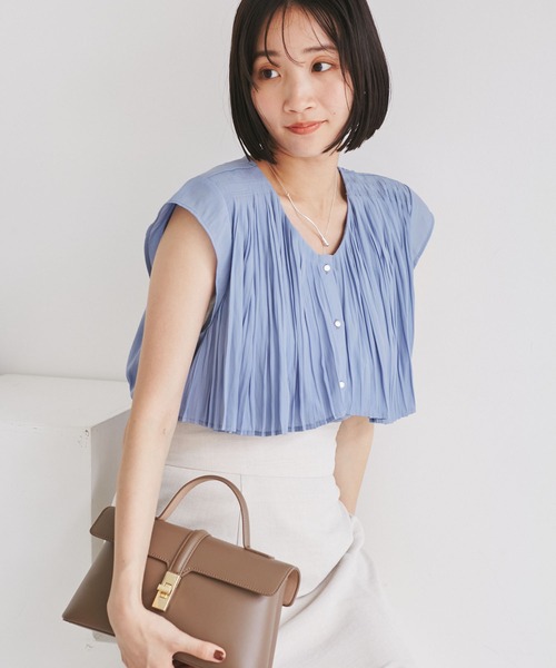 VIS（ビス）の「プリーツデザインブラウス/通勤対応（シャツ/ブラウス・レディース・サックスブルー/キナリ/スミクロ・FREE）」の16枚目の写真