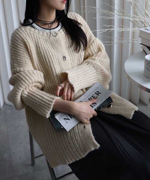 YENNA（イェンナ）の「【モヘア風ニットオーバーカーディガン】前後