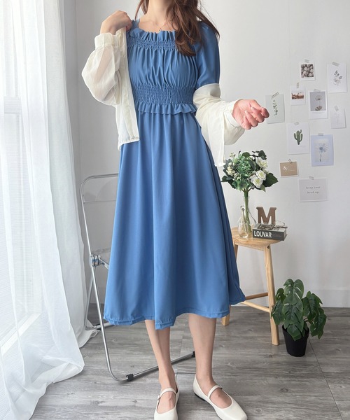 Amulet（アミュレット）の「甘さとモードが溶け合う◎　シャーリングパフスリーブワンピース（ワンピース・レディース・ブラック/ブルー・S/M/L）」の17枚目の写真