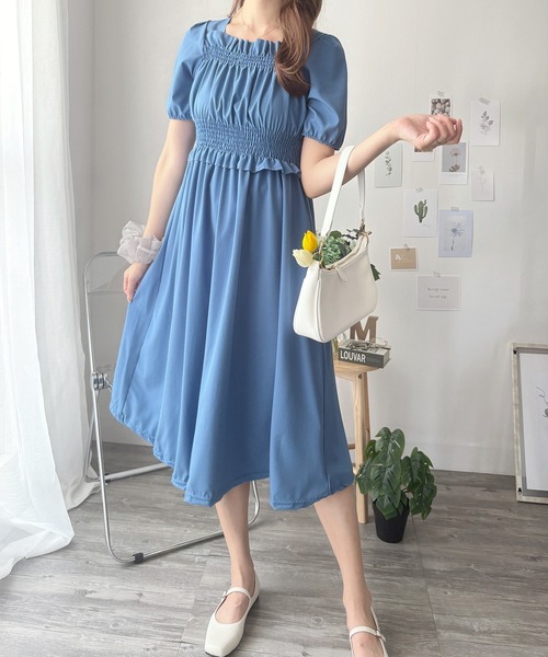 Amulet（アミュレット）の「甘さとモードが溶け合う◎　シャーリングパフスリーブワンピース（ワンピース・レディース・ブラック/ブルー・S/M/L）」の6枚目の写真