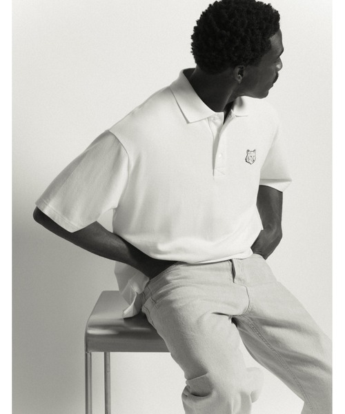 Maison Kitsune(メゾンキツネ)の「FOX HEAD OVERSIZE POLO(ポロシャツ・メンズ・ブラック/ネイビー/ダークグレー/ライトグリーン系/ベビーピンク・XS/S/M/L/XL)」の17枚目の写真