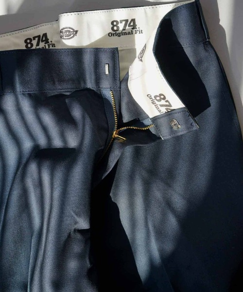 Dickies（ディッキーズ）の「Dickies/ディッキーズ Original 874(R) ワークパンツ センタープレス スケーターパンツ レングス30インチ（チノパンツ・メンズ・カーキ/チャコールグレー/ブラック/ダークブラウン/ネイビー/ダークグリーン/グレー/シルバー/オリーブ/ブルーグリーン/マルーン/レッド/ホワイト/グリーン/ヘザーチャコール・32/28/30/34/36）」の11枚目の写真