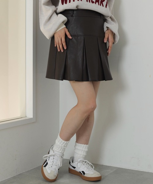 WEGO（ウィゴー）の「WEGO/PUプリーツスカパン（スカート・レディース・ブラック/ブラウン・MEDIUM/SMALL/X-SMALL）」の18枚目の写真