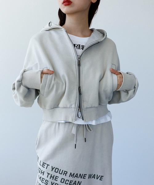 Cepica（セピカ）の「バックロゴショートパーカー（パーカー・レディース・グレー/チャコールグレー・FREE）」の10枚目の写真
