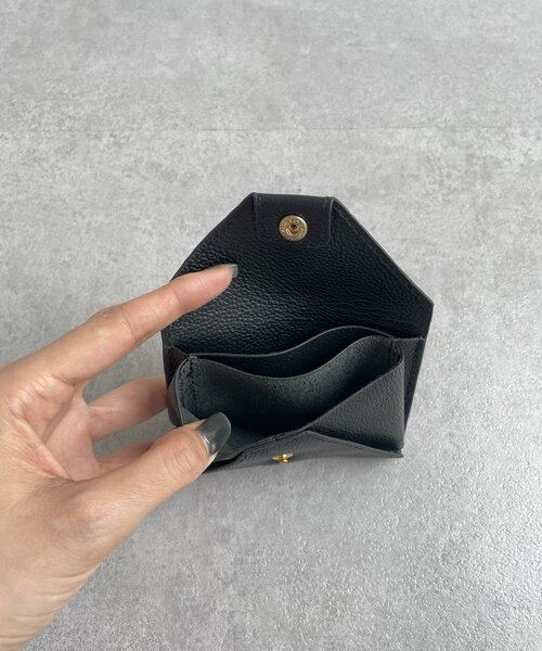 gemeil(ジェムイル)の「シボレザーカードケース(PT-315)(名刺入れ・レディース・ブルー/グリーン/グレー系その他/グレー/ブラック・FREE)」の11枚目の写真