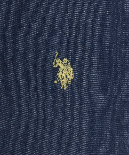 U.S. POLO ASSN.(ユーエスポロアッスン)の「U.S. POLO ASSN./ユーエスポロアッスン Oxford Denim Shirt/レギュラーフィット オックスフォード デニム ロゴ ワンポイント刺繍 ボタンダウンシャツ/レディース メンズ(シャツ/ブラウス・メンズ・ブルー/ブラック/アイボリー/ネイビー・LL/L/M)」の21枚目の写真