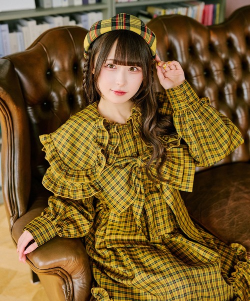 kutir(クティール)の「【クティールとレトロ】ダブル襟フリルアソートブラウス(シャツ/ブラウス・レディース・オフホワイト/ブラウン/グリーン/イエロー/レッド・FREE)」の14枚目の写真