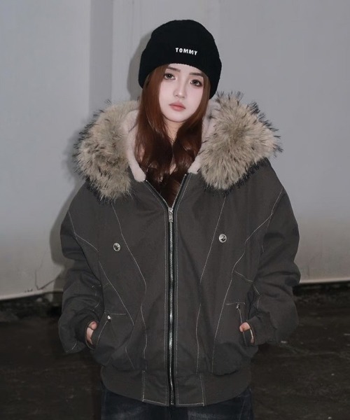 almo(アルモ)の「【LAMPOON】フェイクファーフードブルゾン(ブルゾン・レディース・グレー/ブラック・X-LARGE/LARGE/MEDIUM/SMALL)」の7枚目の写真
