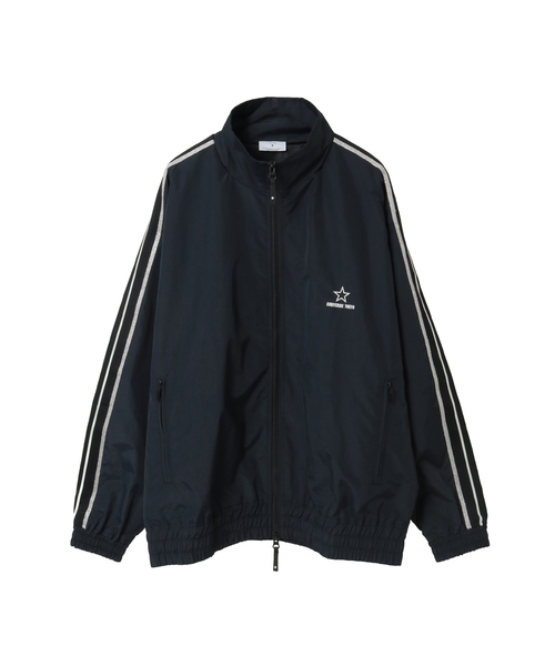 CONVERSE TOKYO（コンバーストウキョウ）の「SIDE LINE NYLON TRACK JACKET(UNISEX)（ミリタリージャケット・レディース・ブラック/チャコールグレー/ライトグレー/カーキ・SMALL/MEDIUM）」の2枚目の写真