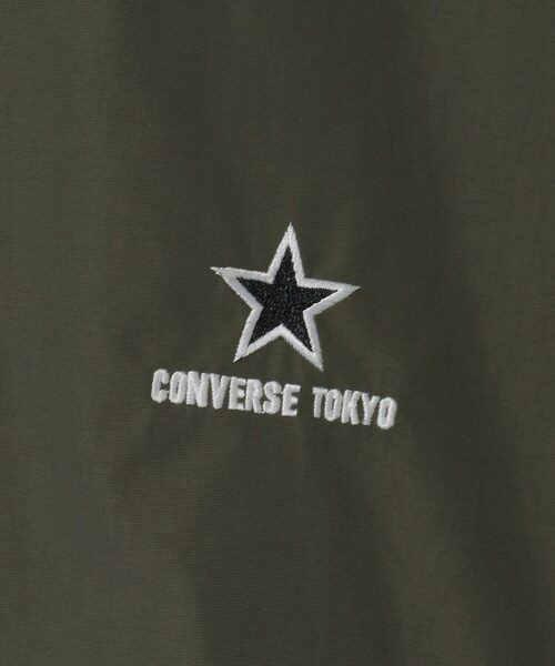 CONVERSE TOKYO（コンバーストウキョウ）の「SIDE LINE NYLON TRACK JACKET(UNISEX)（ミリタリージャケット・レディース・ブラック/チャコールグレー/ライトグレー/カーキ・SMALL/MEDIUM）」の15枚目の写真
