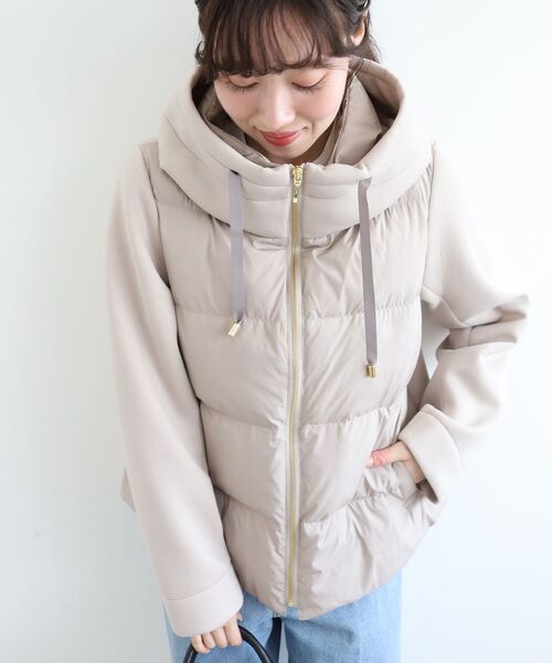 le.coeur blanc（ルクールブラン）の「カットボンディング×スムースタフタショートブルゾン（ブルゾン・レディース・グレイッシュベージュ/ブラック・38/40）」の14枚目の写真