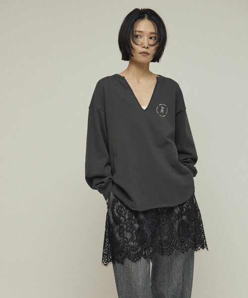 Firsthand（ファーストハンド）の「Firsthand/ファーストハンド オーガニックコットン Vネック 刺繍スウェット / リラックスフィット / 裏毛スウェット（スウェット・レディース・ブラウン/チャコールグレー/グレー・ONE SIZE）」の13枚目の写真