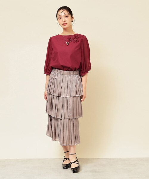 Sunauna（スーナウーナ）の「【フラワーモチーフ付き／袖シフォン】肘下丈ブラウス（シャツ/ブラウス・レディース・ネイビー/ボルドー・38/40）」の16枚目の写真