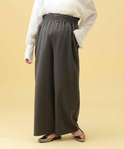 LEPSIM(レプシィム)の「【産前・産後対応】マタニティ/ギャザーワイドパンツAW 578199(マタニティウェア/グッズ・レディース・ブラウン/チャコールグレー/ブラック・FREE)」の9枚目の写真