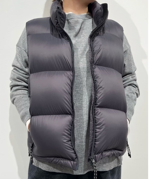 セール】◇【TAION コラボ】ボリュームスタンドダウンベスト（ダウン